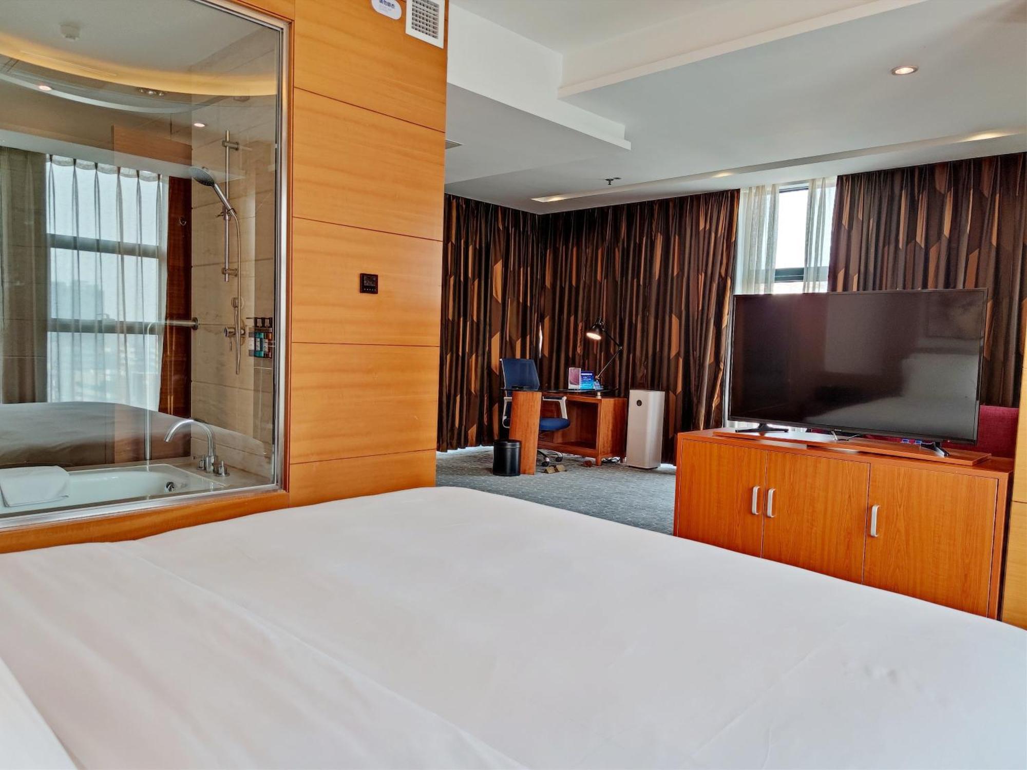 Holiday Inn Express Beijing Huacai By Ihg Exteriör bild